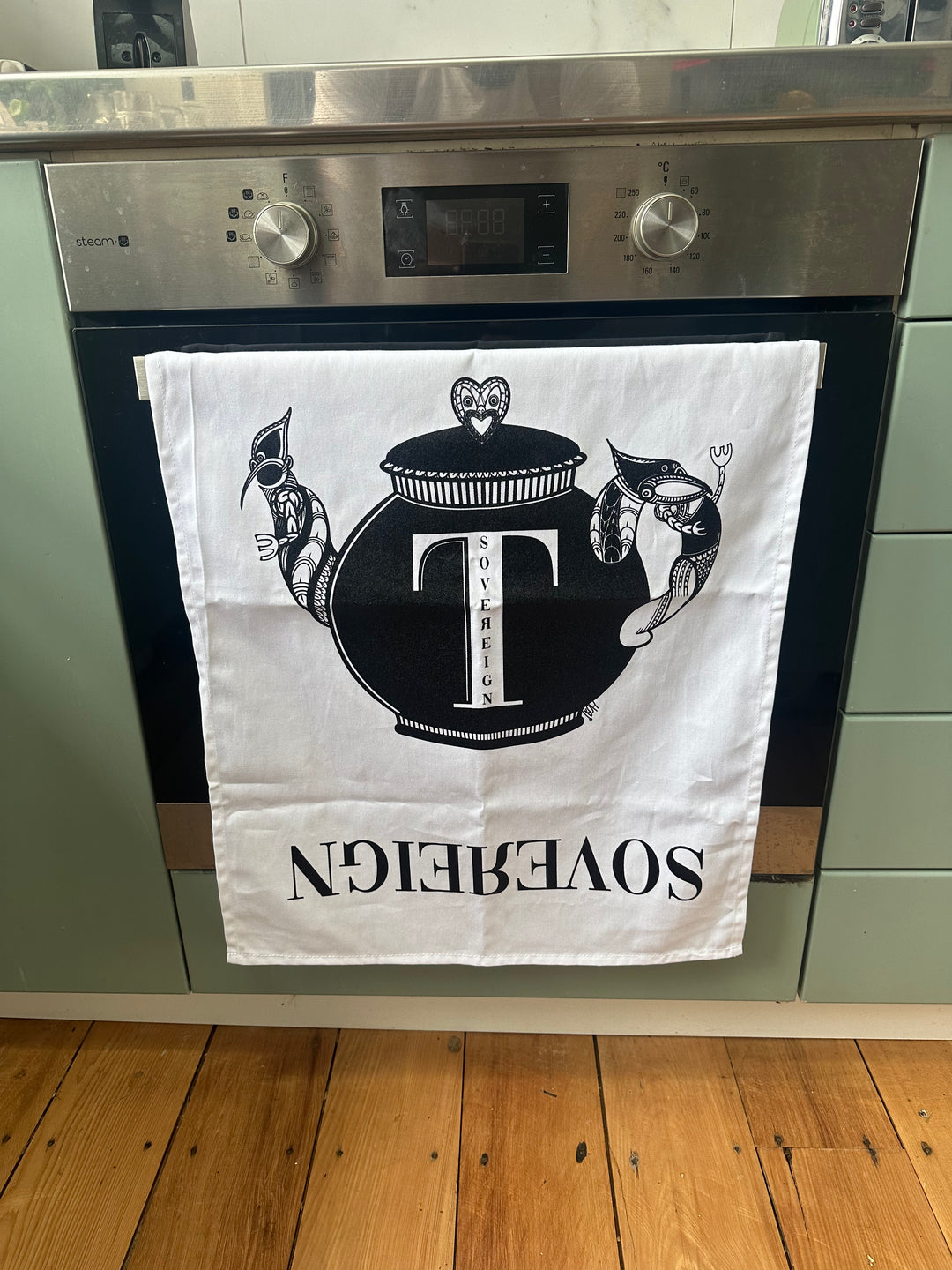 SOVEREIGN TEA TOWEL